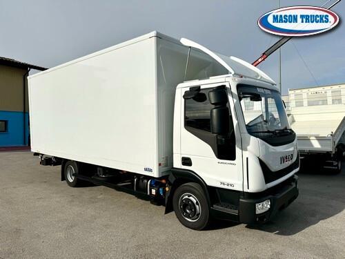 IVECO EUROCARGO 75-210 P, furgonato con sponda, 2021, km 57.000