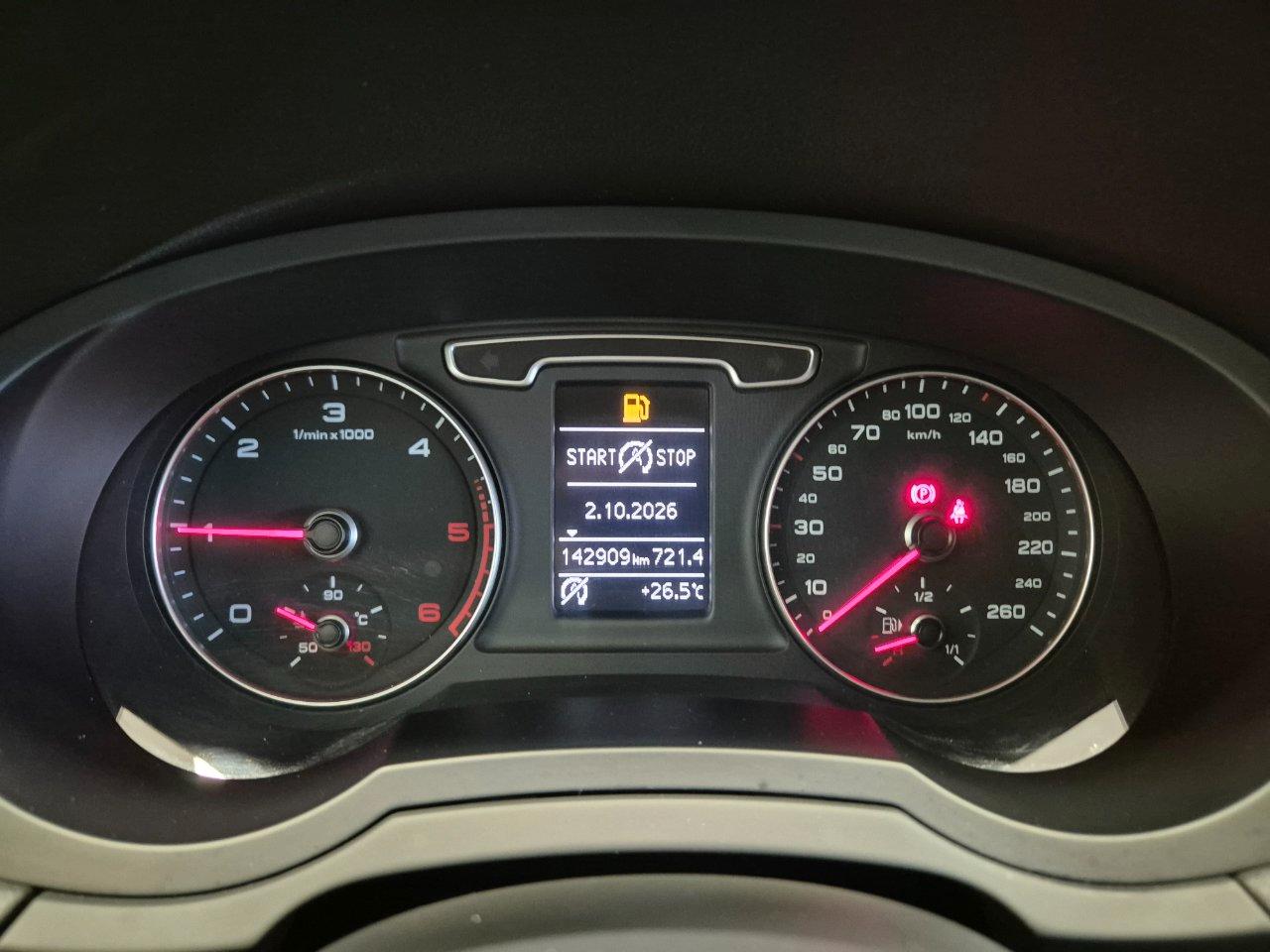 Audi Q3 2.0 tdi Business 140cv - UNIPROPRIETARIO - Sens. park. - Cruise/Lim