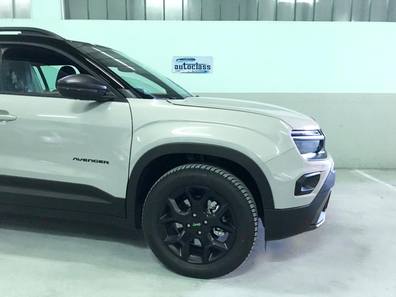 Jeep Avenger 1.2 Turbo 145 CV MHEV 4xe Upland
