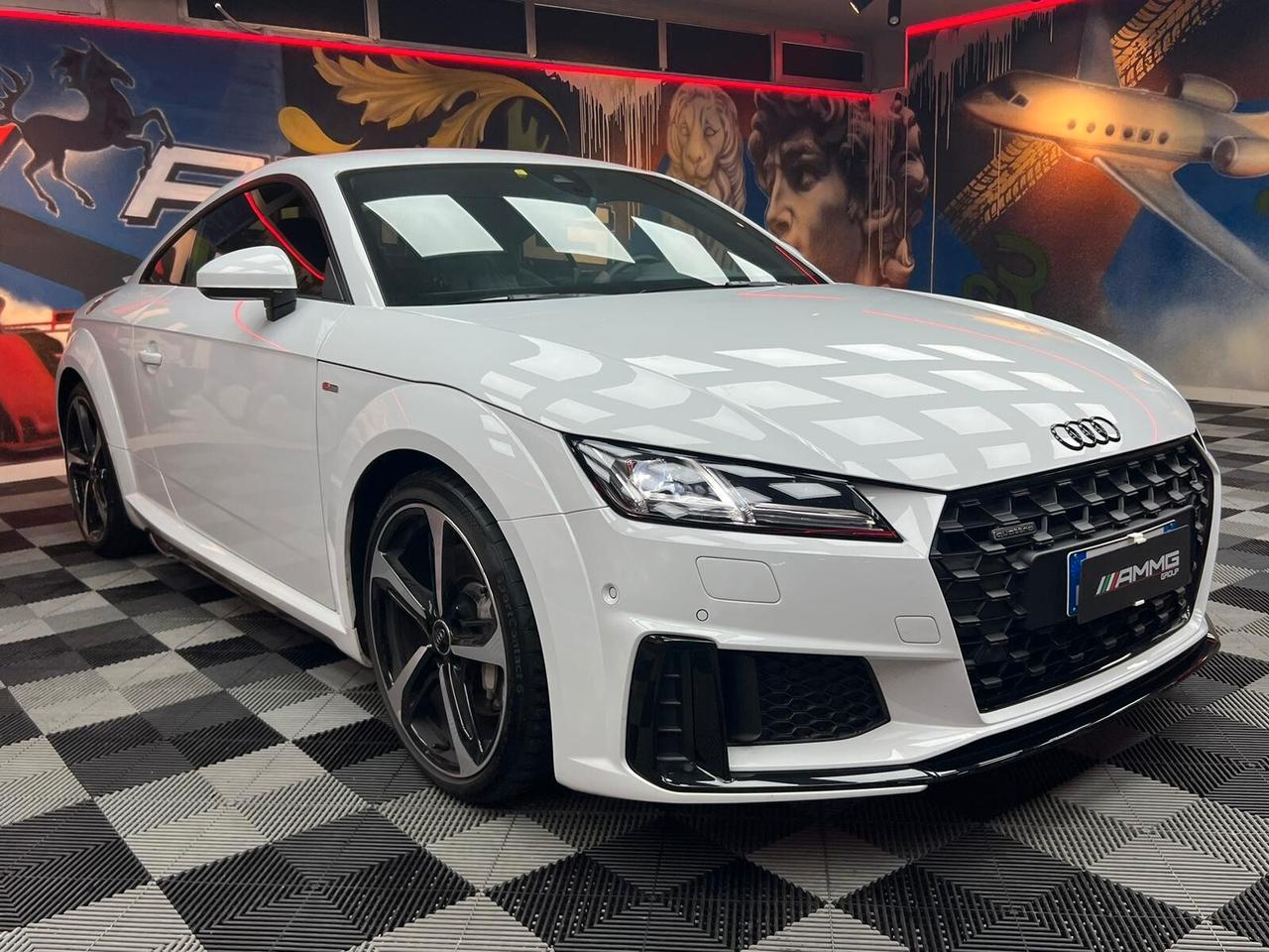 Audi TT Coupé 45 TFSI quattro S tronic (929)
