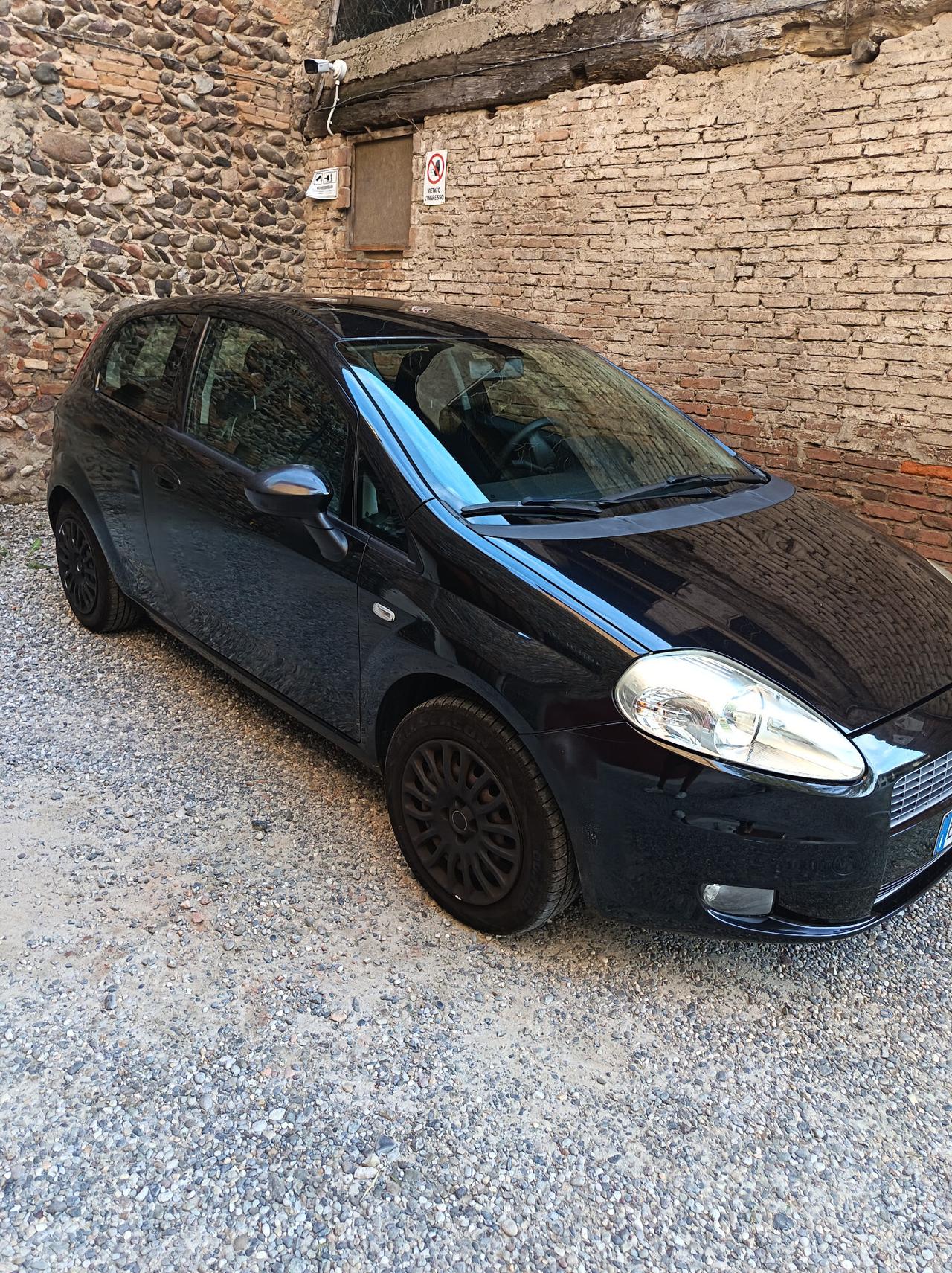 Fiat Grande Punto 1.3MJT 75 5p.Van Actual 4pt