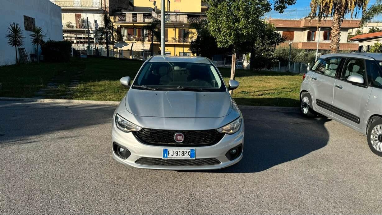 Fiat Tipo 1.3 Mjt S&S 5 porte Lounge