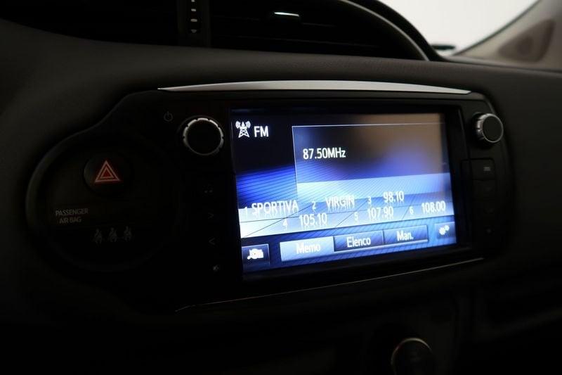 Toyota Yaris Yaris 5p 1.5h Active my16