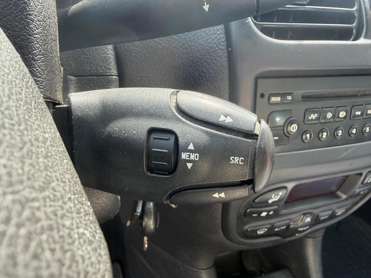 Peugeot 206 1.6 HDi 110cv 5p. XT