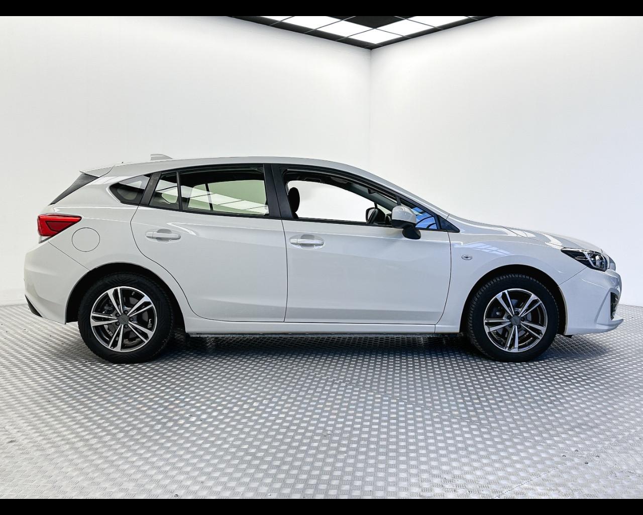 SUBARU Impreza 1.6i Lineartronic Pure