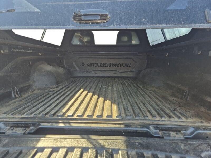 Mitsubishi L200 2B Free L200 Cab VI 2019 L200 d.cab 2.3d Hurricane 4wd 150cv