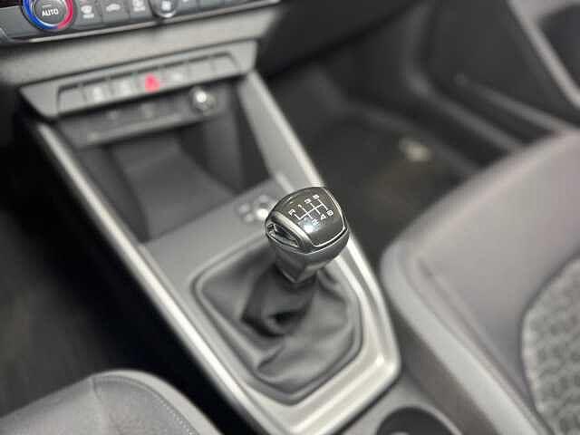 Audi A1 SPB 30 TFSI Identity Black