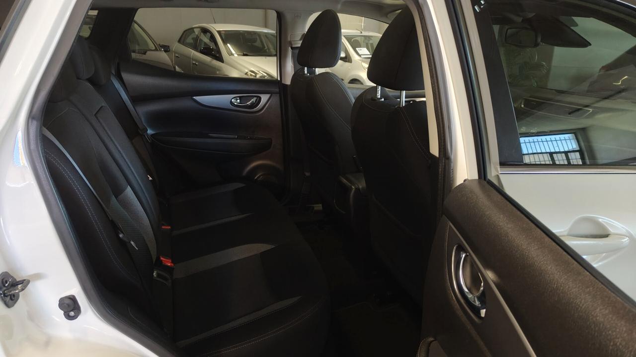 Nissan Qashqai 1.3 DIG-T 160 CV DCT Tekna Dynamic Standard
