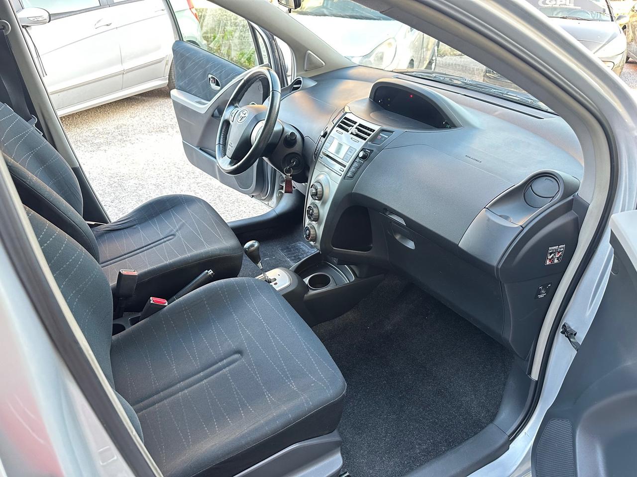 Toyota Yaris 1.4 D-4D DPF 5 porte Sol