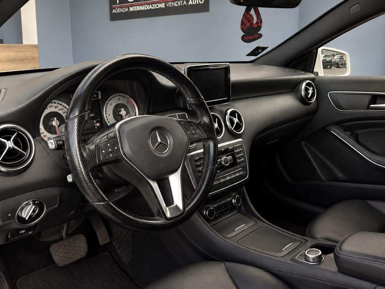 Mercedes-Benz A 180 180 CDI BlueEFFICIENCY #50302