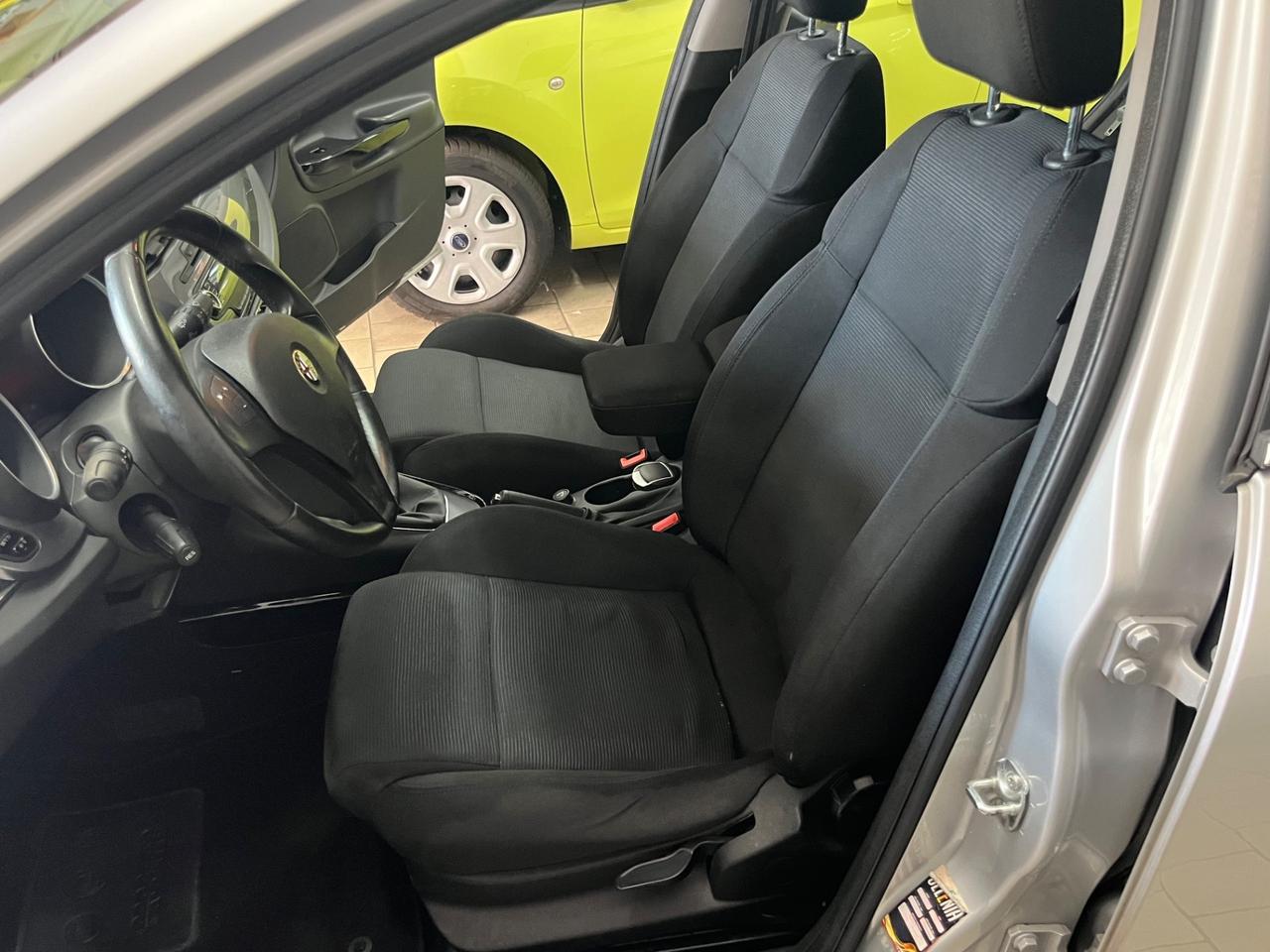 Alfa Romeo Giulietta 1.6 JTDm-2 full optional 2013