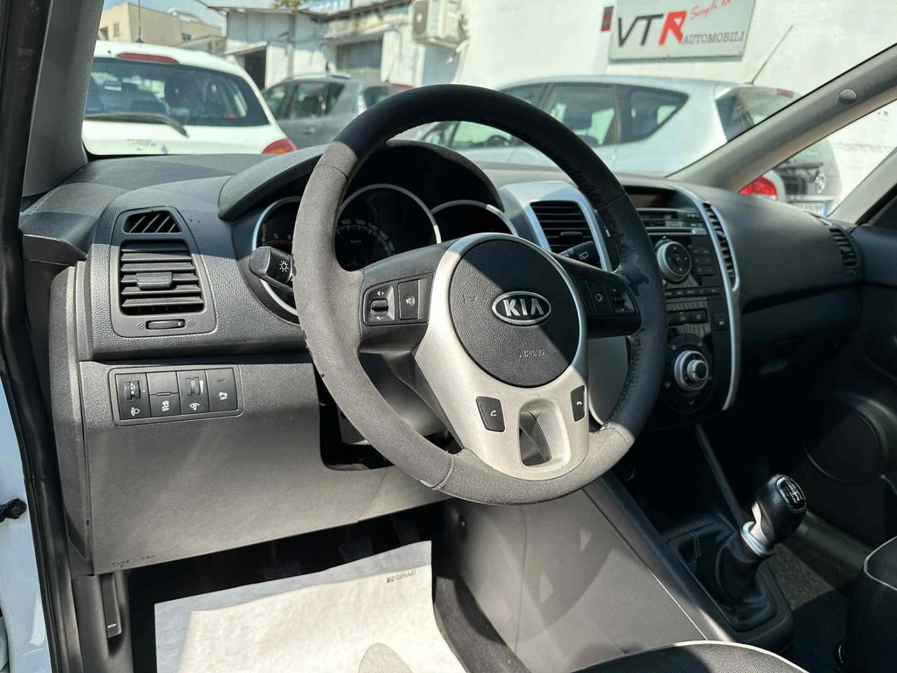 Kia Venga 1.4 CRDi 90CV Cool