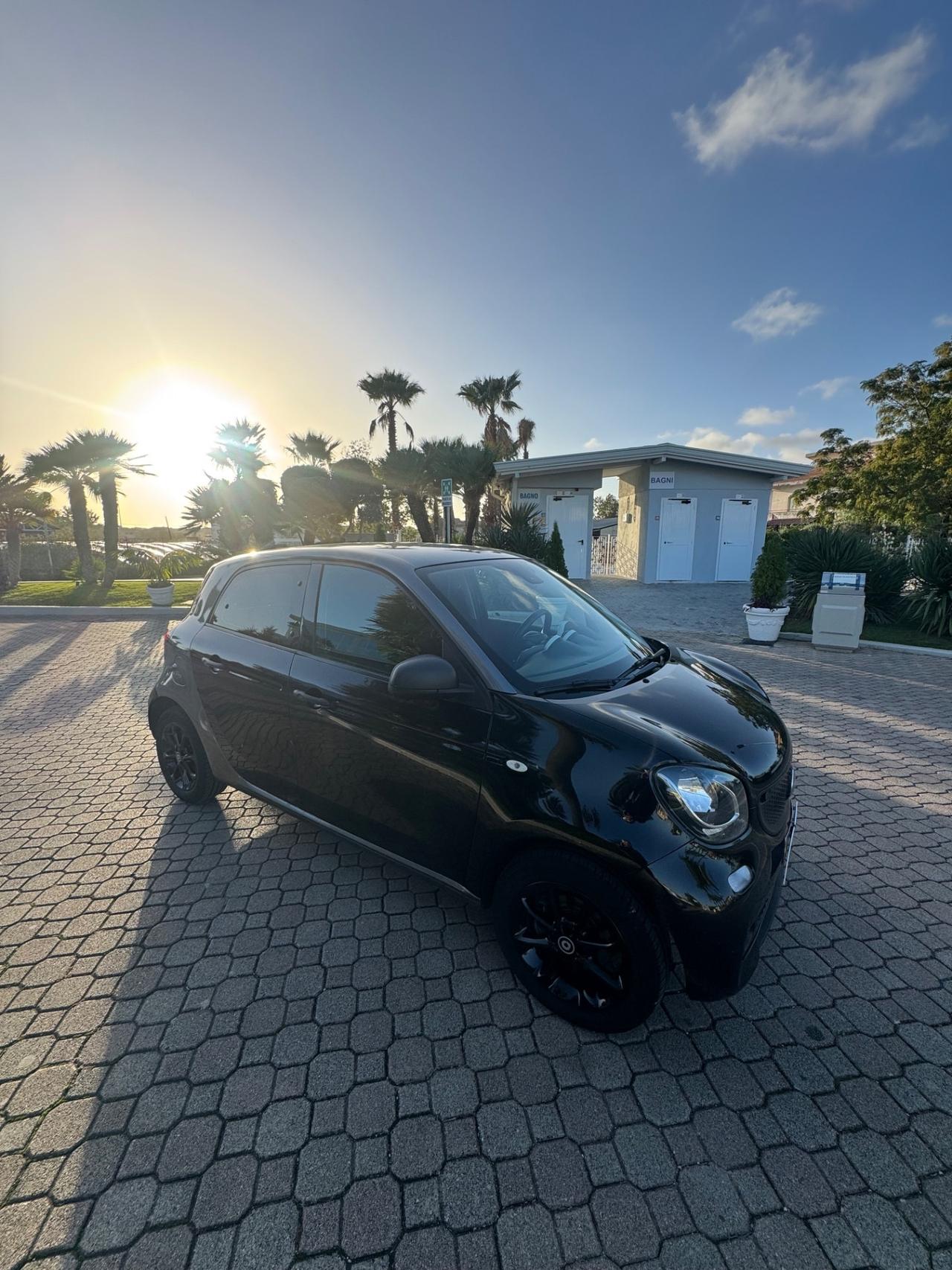 Smart ForFour 70 1.0 Youngster