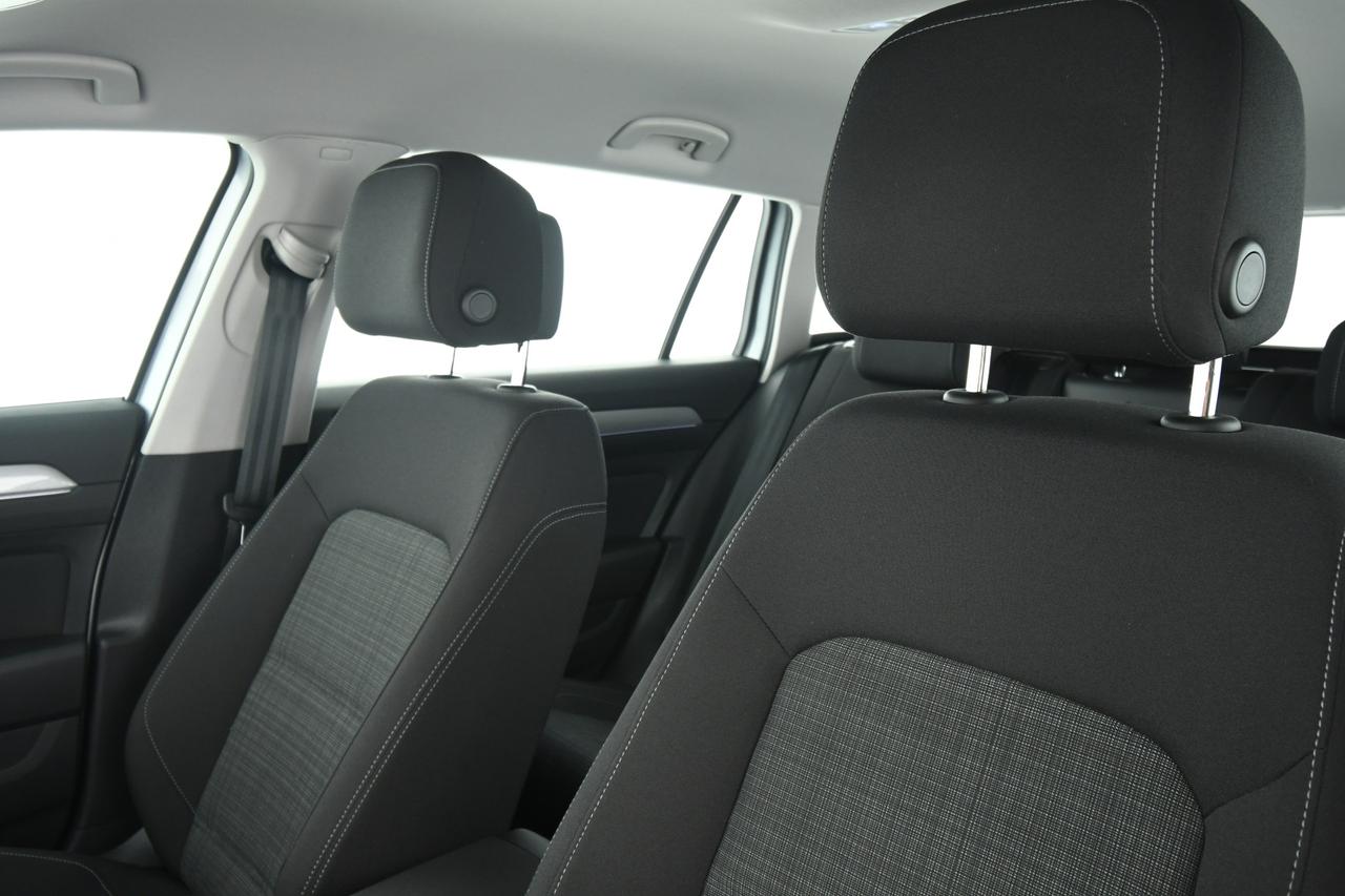 VOLKSWAGEN Passat Variant 2.0 tdi Business 122cv dsg NEOPATENTATI+ACC+CAMERA
