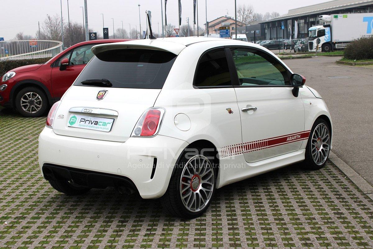 ABARTH 500 1.4 Turbo T-Jet Custom