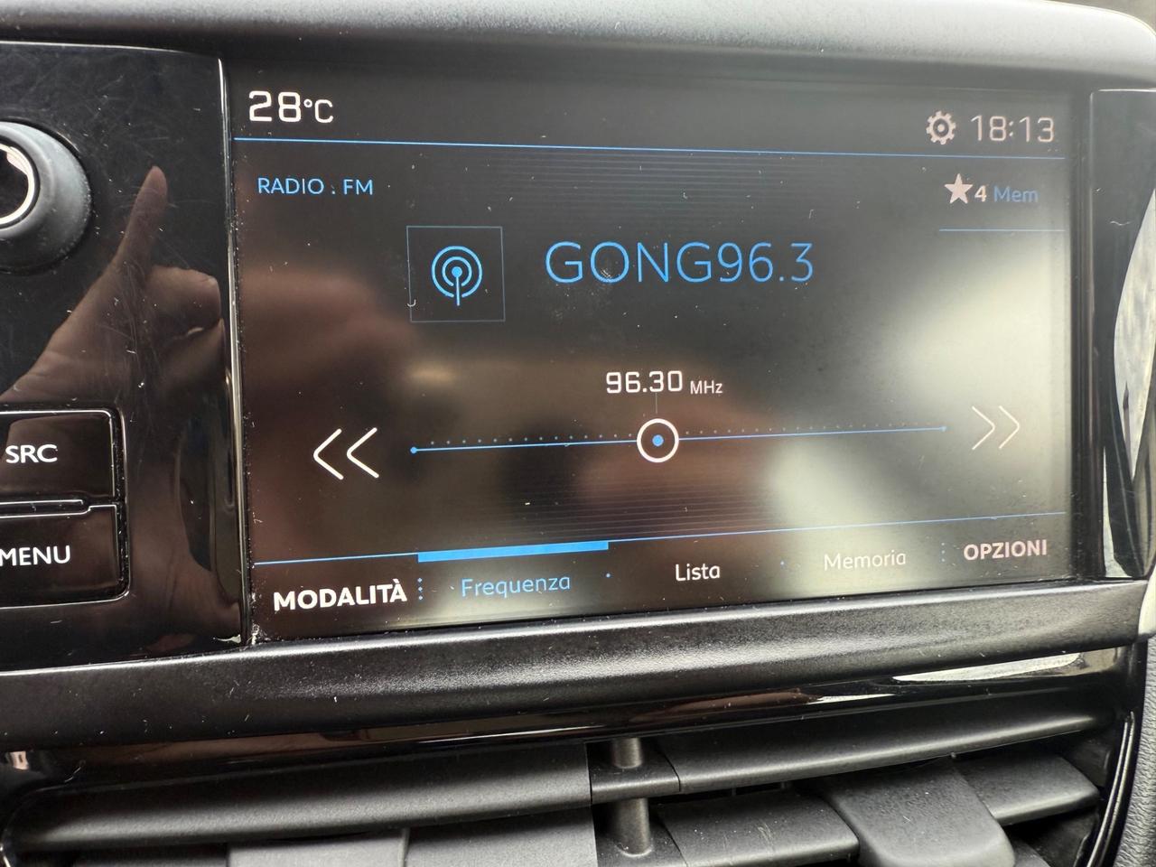 Peugeot 208 PureTech 82 5 porte Active PASSAGGIO INCLUSO