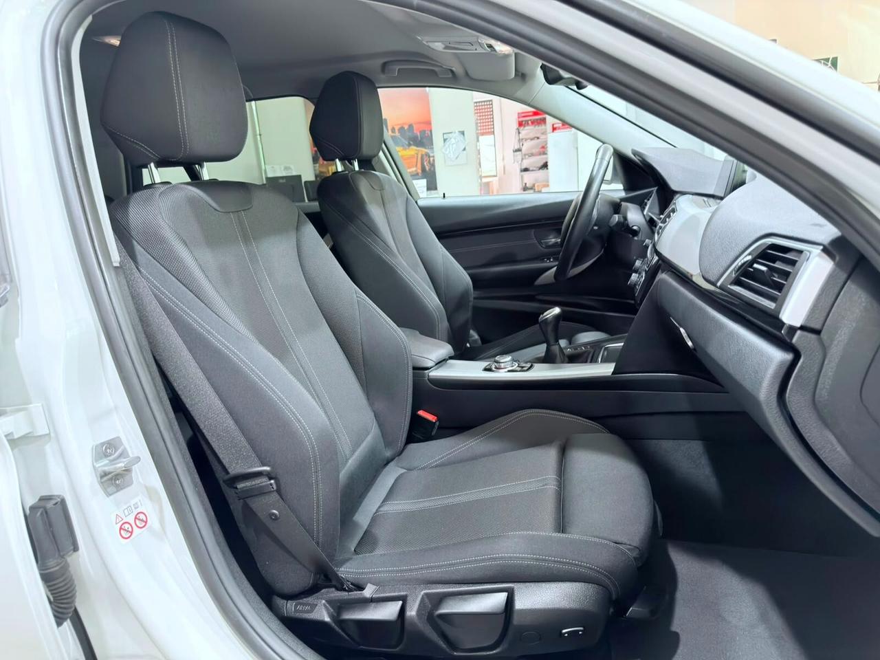 BMW 318D TOURING XDRIVE 2.0 150cv GANCIO TRAINO
