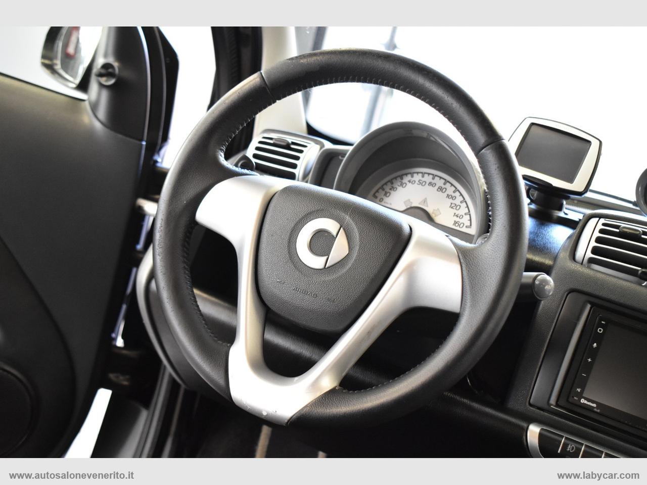 SMART fortwo 1000 62 kW coupé passion