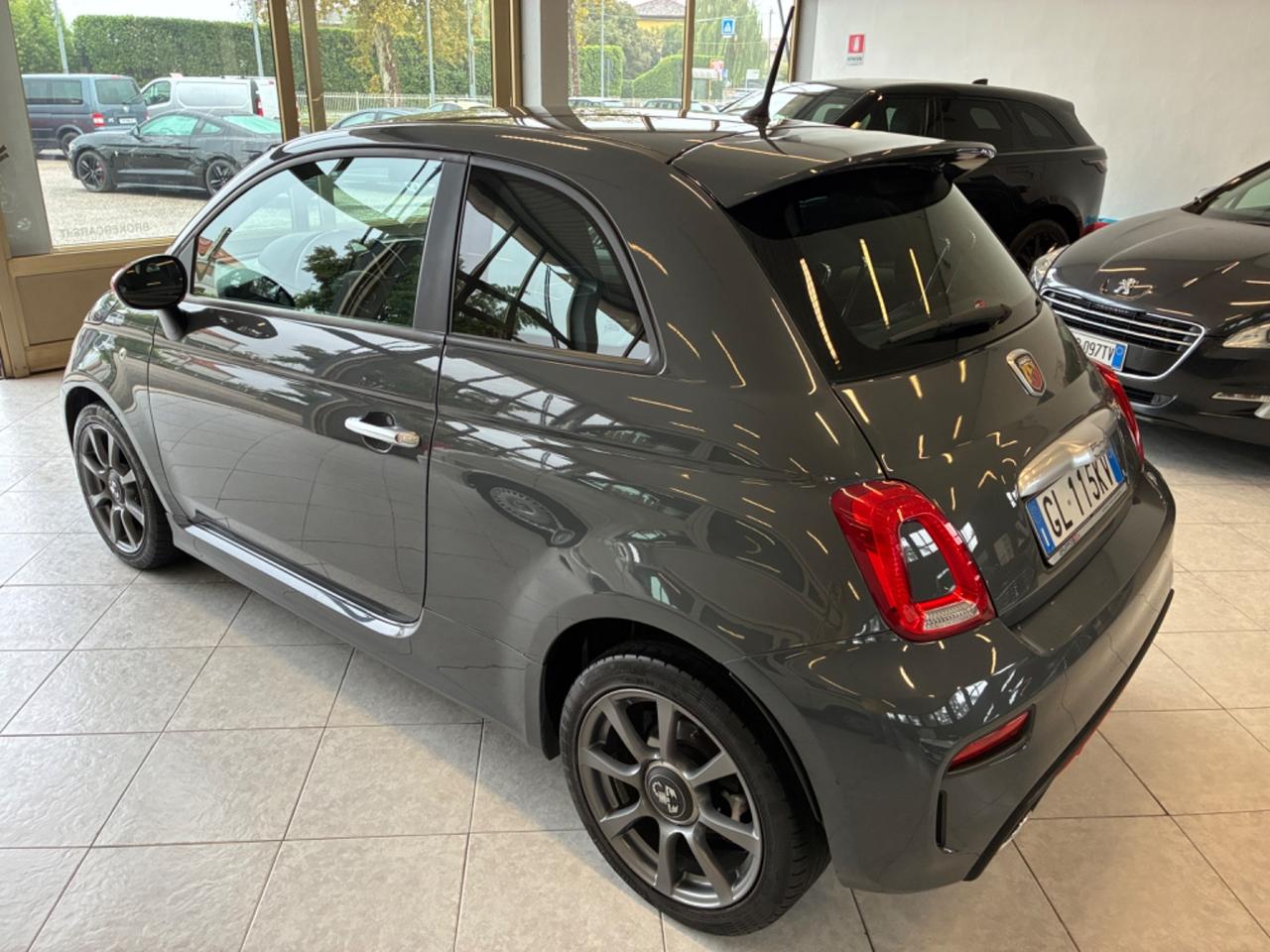 Abarth 595 1.4 Turbo T-Jet 145 cv