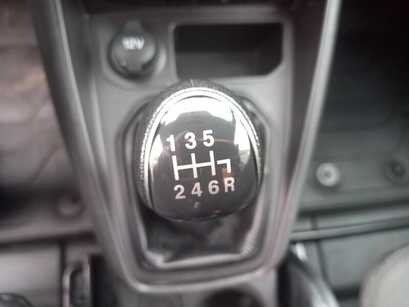 Ford Transit Courier van 15 tdci 75 cv