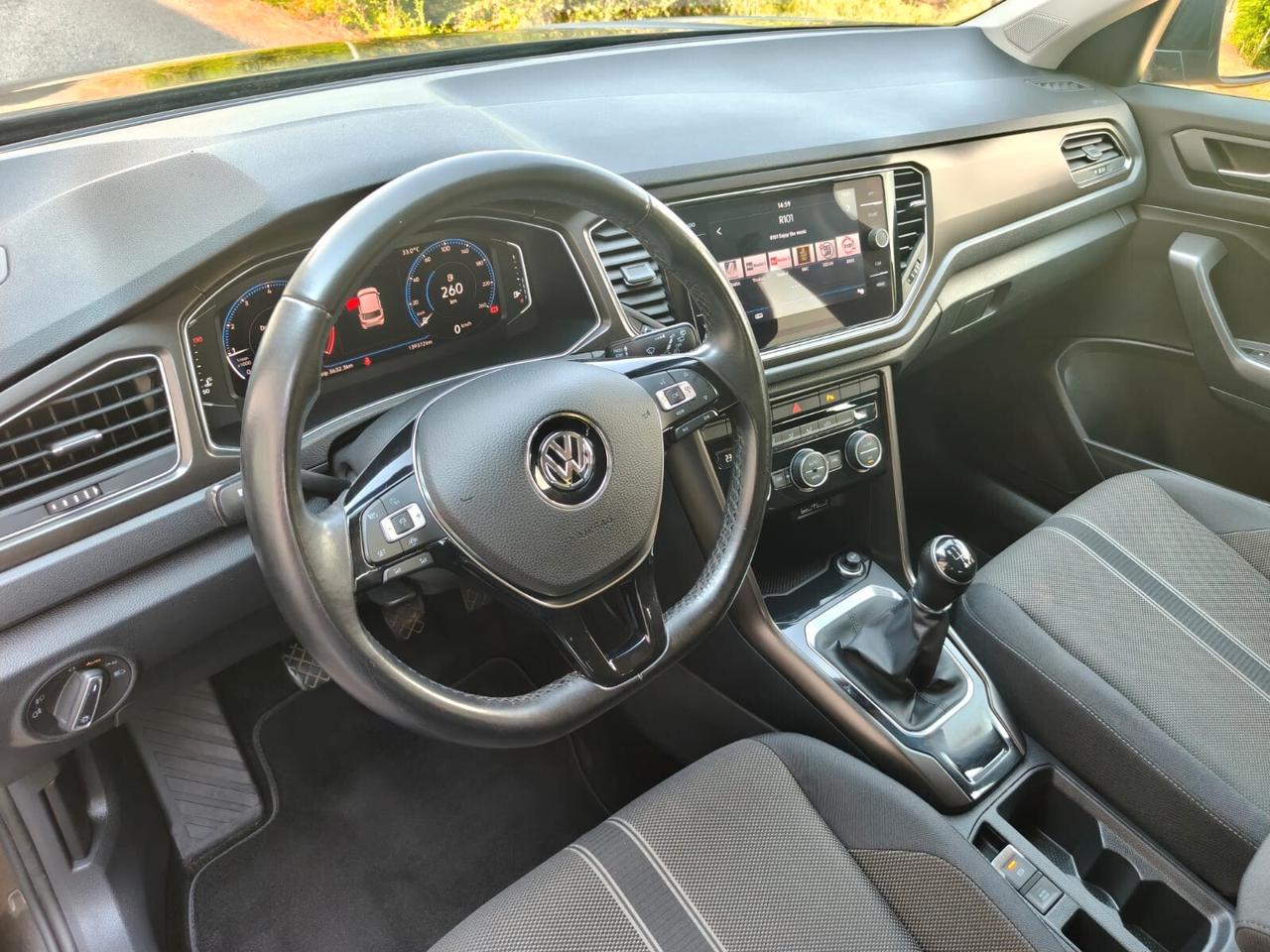 Volkswagen T-Roc 1.0 TSI - 2019