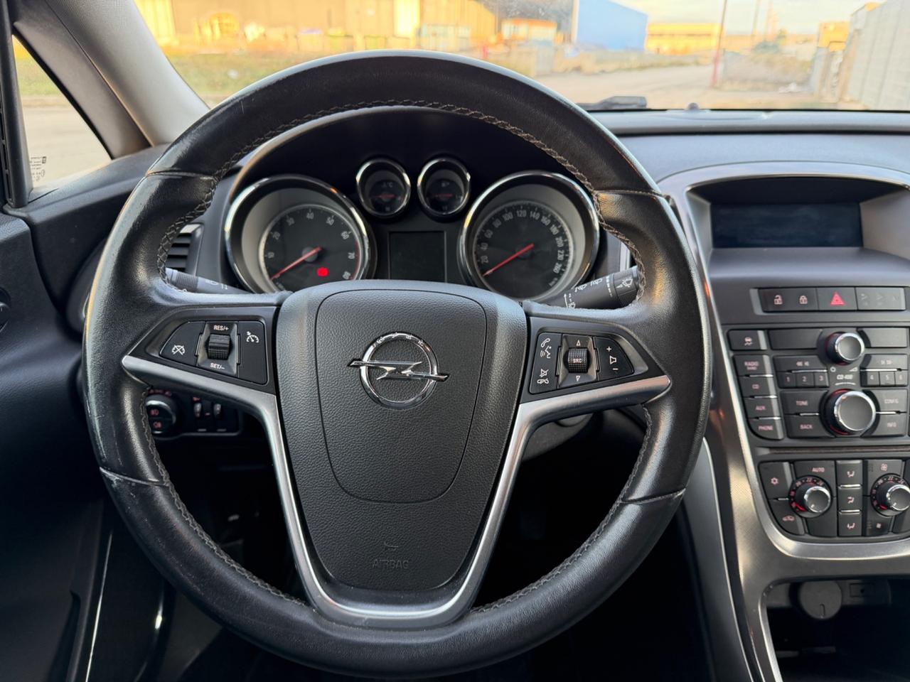 Opel Astra 1.4 Turbo 140CV 140.000km