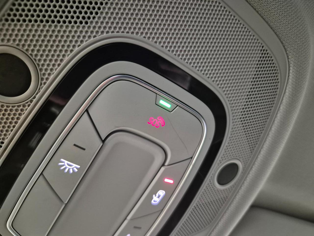 Audi A4 Avant 30 2.0 tdi Business 122cv s-tronic - NEOPATENTATI - Cruise/Lim - Sens. Park.