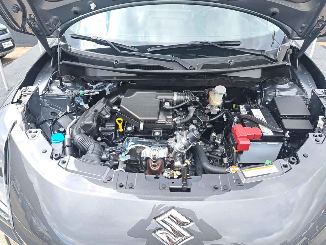 SUZUKI SWIFT 1.2 HYBRID 83 CV WAKU