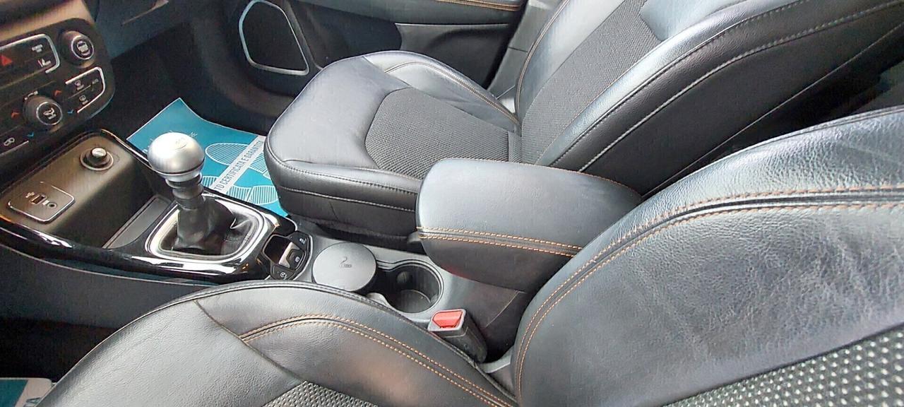 JEEP COMPASS 2WD 1,6 DIESEL 120 CV LIMITED PELLE NAVI TELEFONO LEGA STRAFULL IMPECCABILE