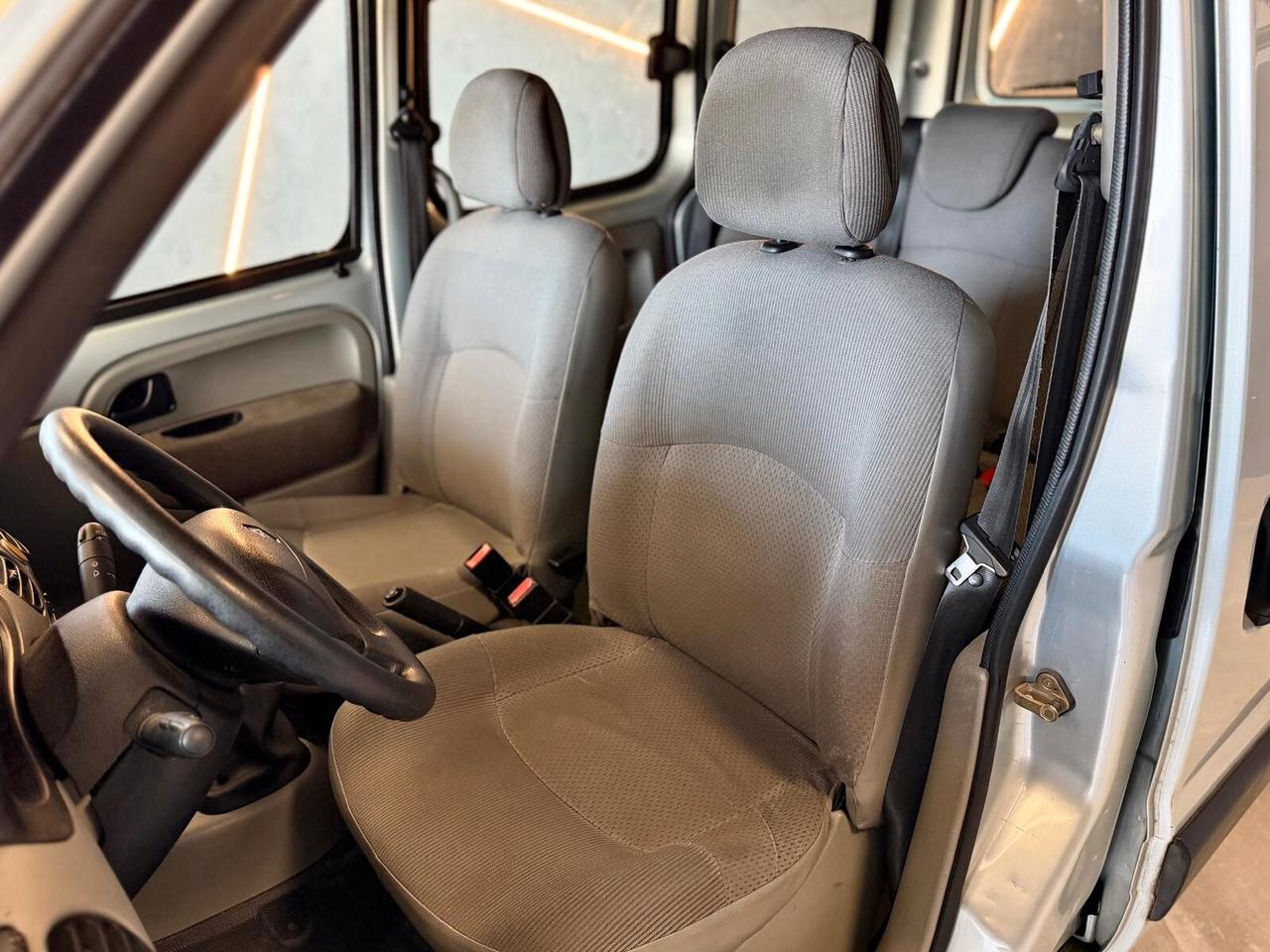 Renault Kangoo 1.2 16V cat 5 porte Privilège