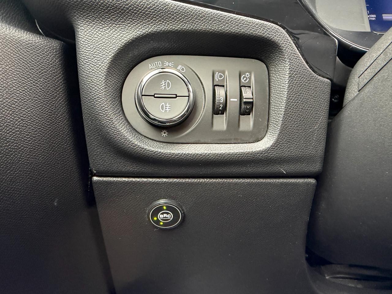 OPEL CORSA 2024 1.2 BENZINA/GPL 75 CV *PERFETTA