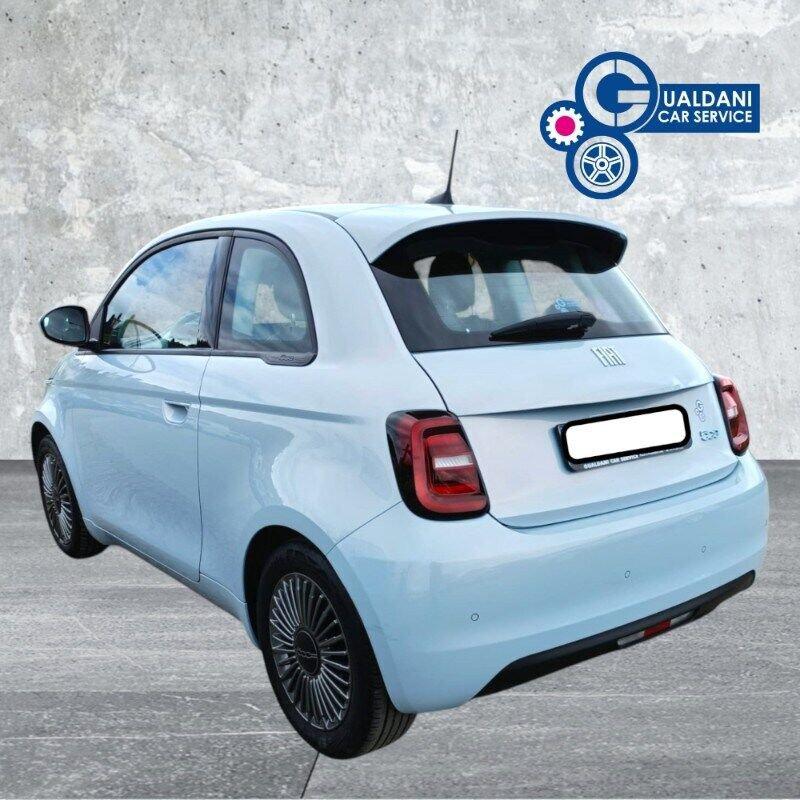 FIAT 500 500e Berlina 42 kWh Icon