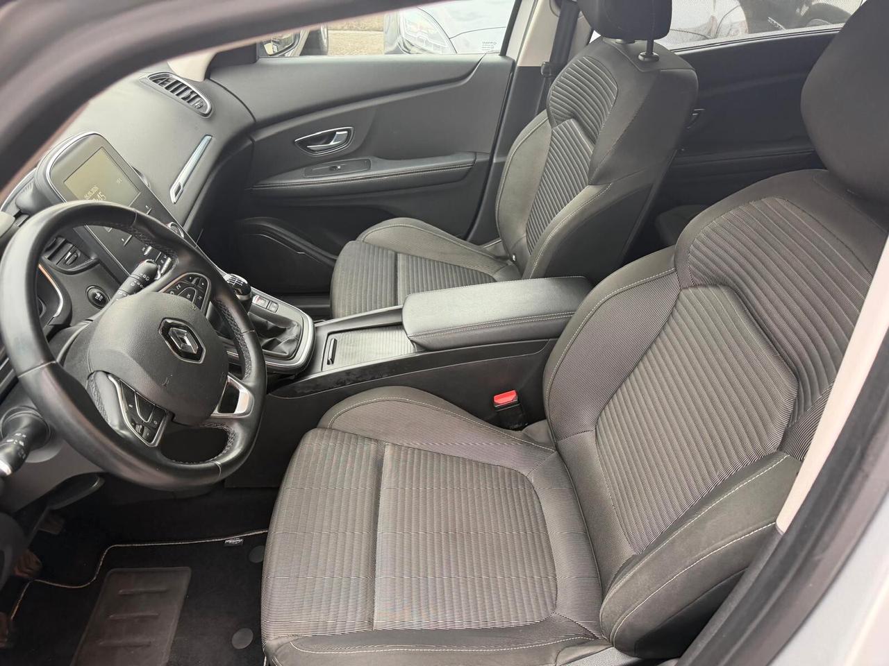 Renault Grand Scenic Blue dCi 120 CV Sport Edition