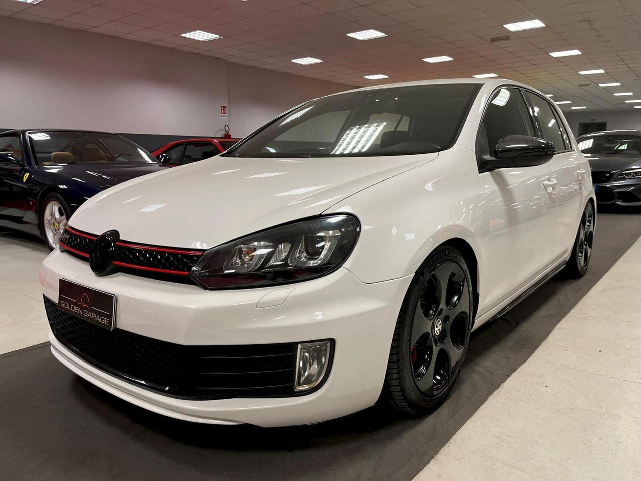 Volkswagen Golf GTI 2.0 TSI 5p.