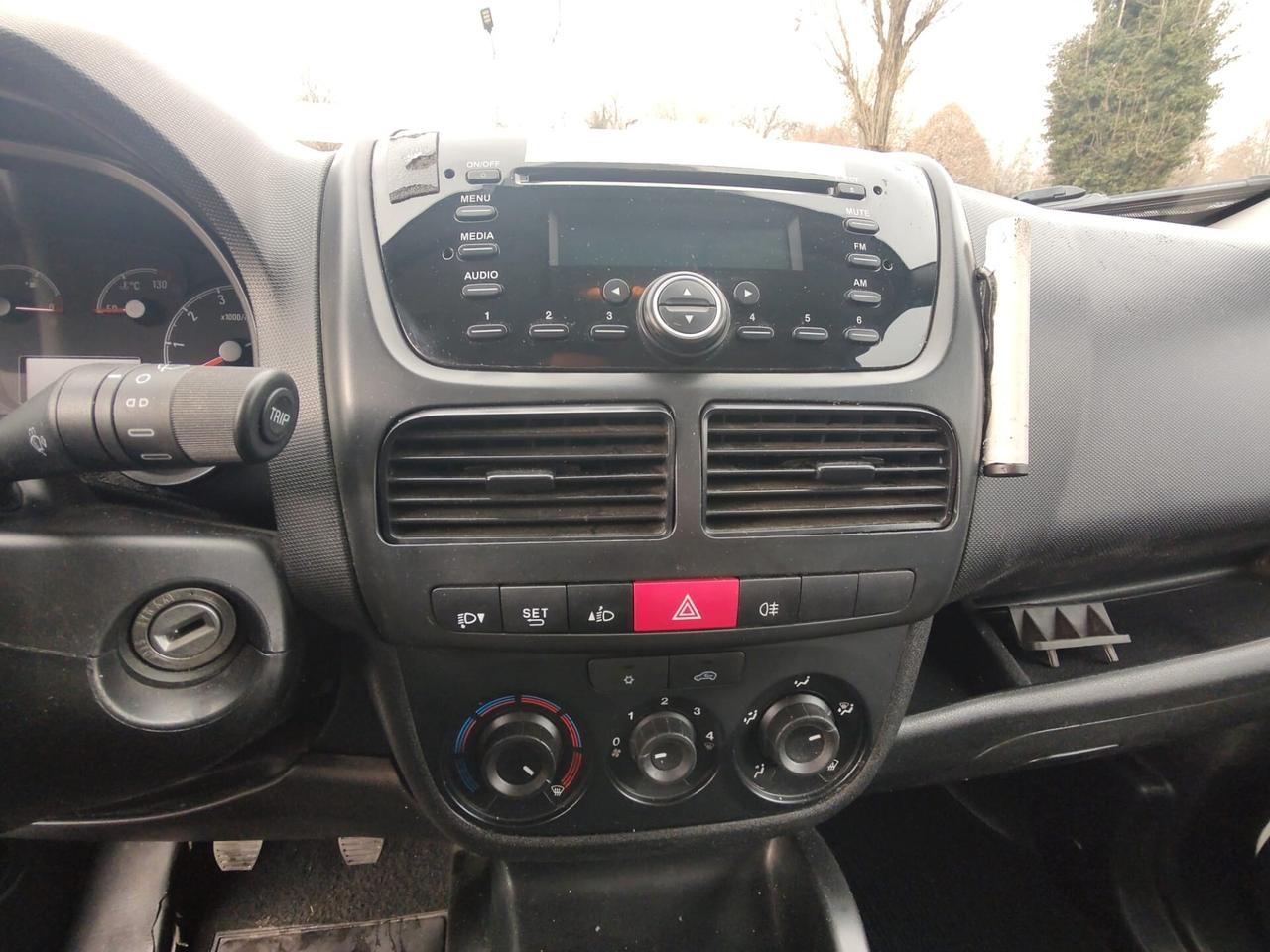 Opel Combo 1.4i cng ecoM turbo 120cv L2H1 E6(E5), BENZ/METANO, EURO6B, OK NEOPATENTATI