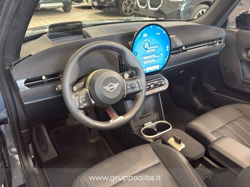 MINI Cooper Mini Cabrio F67 Mini Cabrio 2.0 C JCW auto