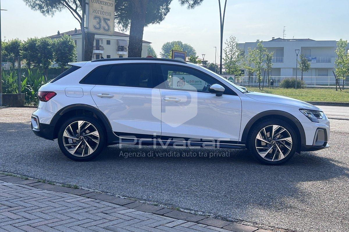 AUDI A3 allstreet 35 TDI S tronic Identity Contrast