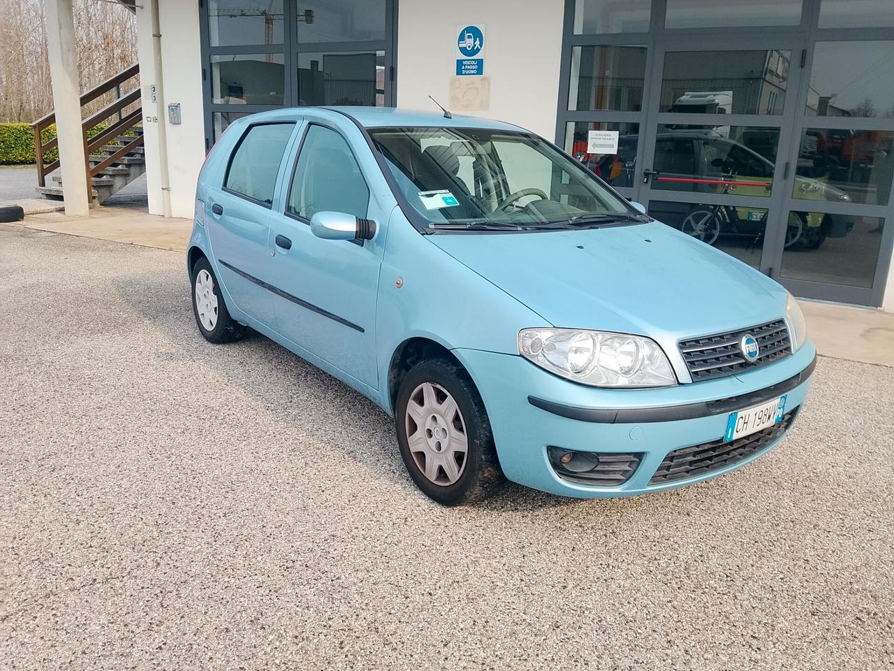 Fiat Punto 1.2 5 porte Active cinghia distribuzione appena sostituita