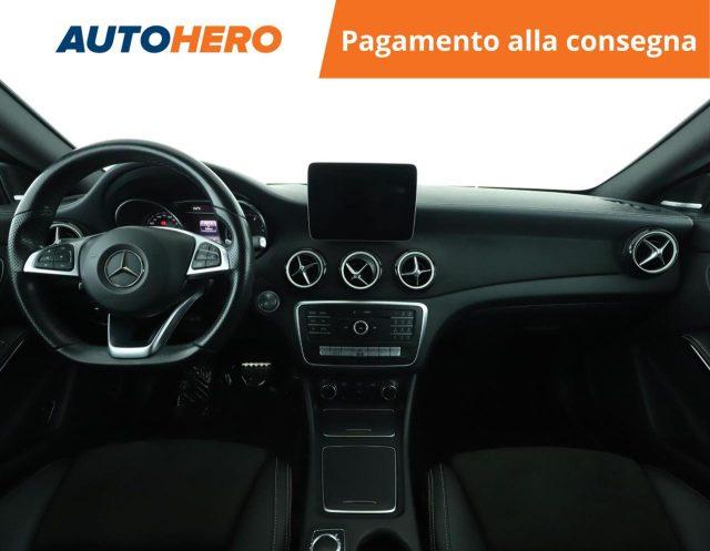 MERCEDES-BENZ CLA 180 Premium