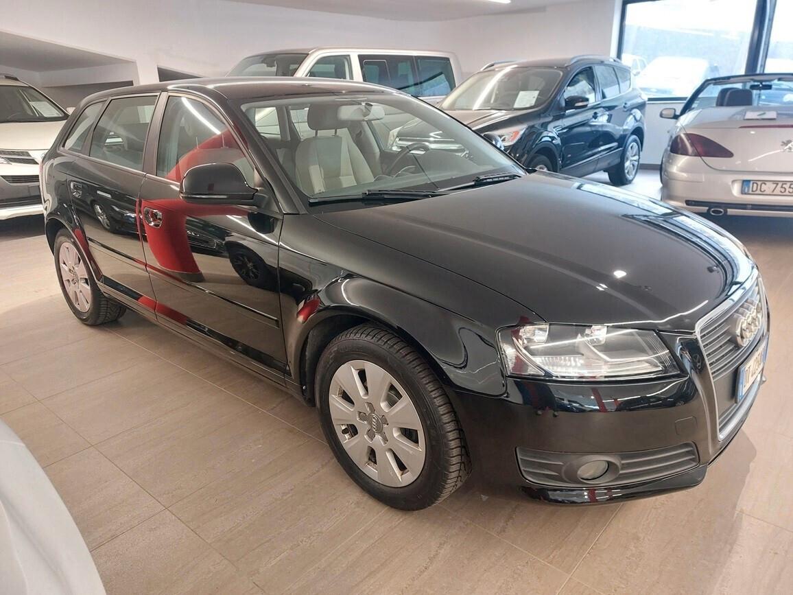 Audi A3 1.6 SPB Ambition 102 CV