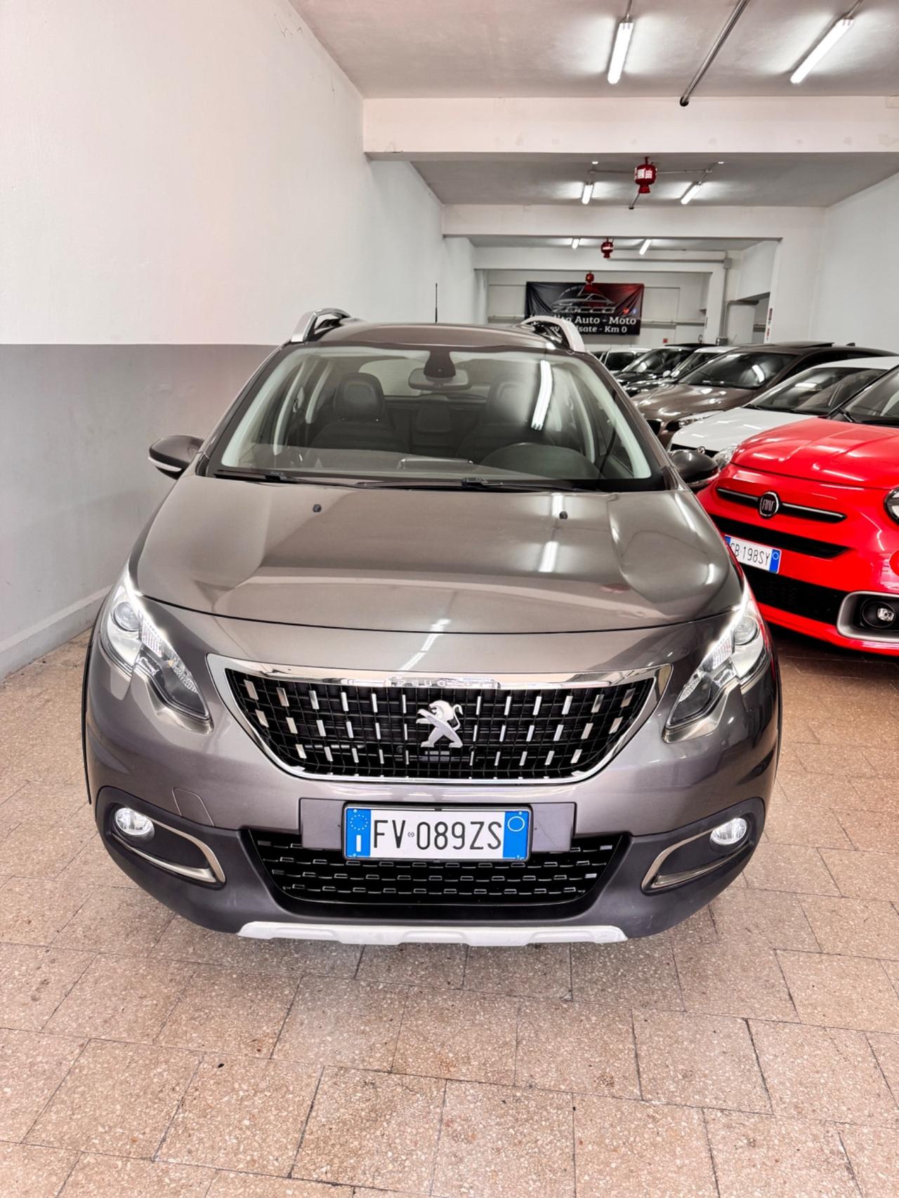Peugeot 2008 1.2 82 Cv Allure 90.000 KM - 2019