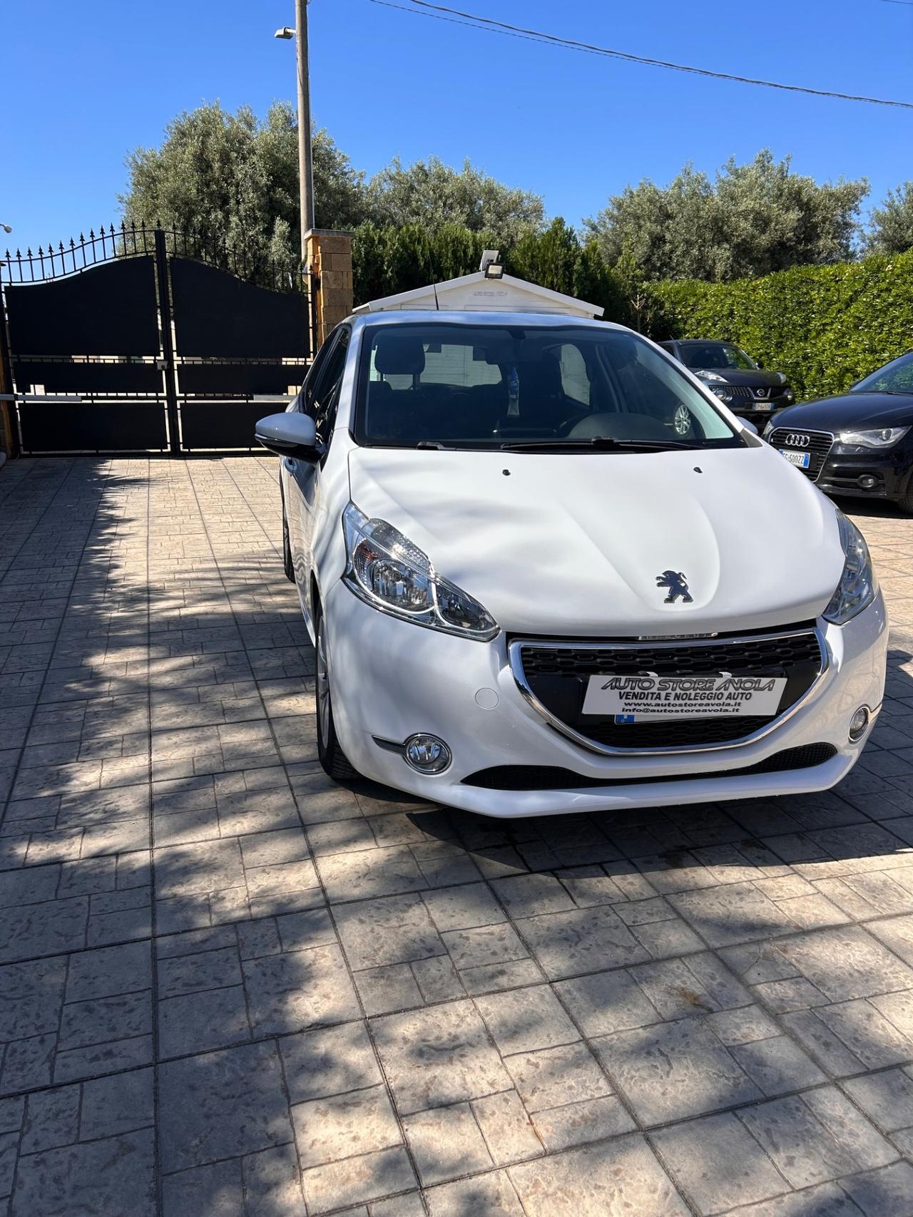 Peugeot 208 1.4 HDi 68 CV 5 porte Access