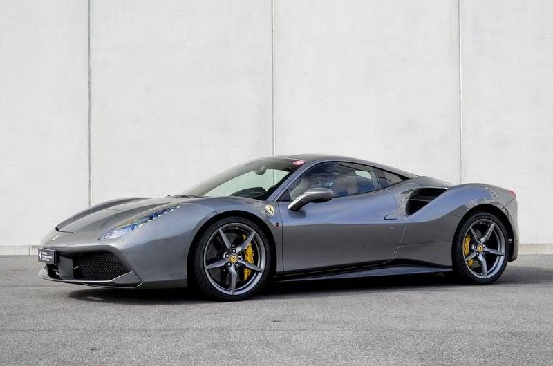 Ferrari 488 GTB full carbonio