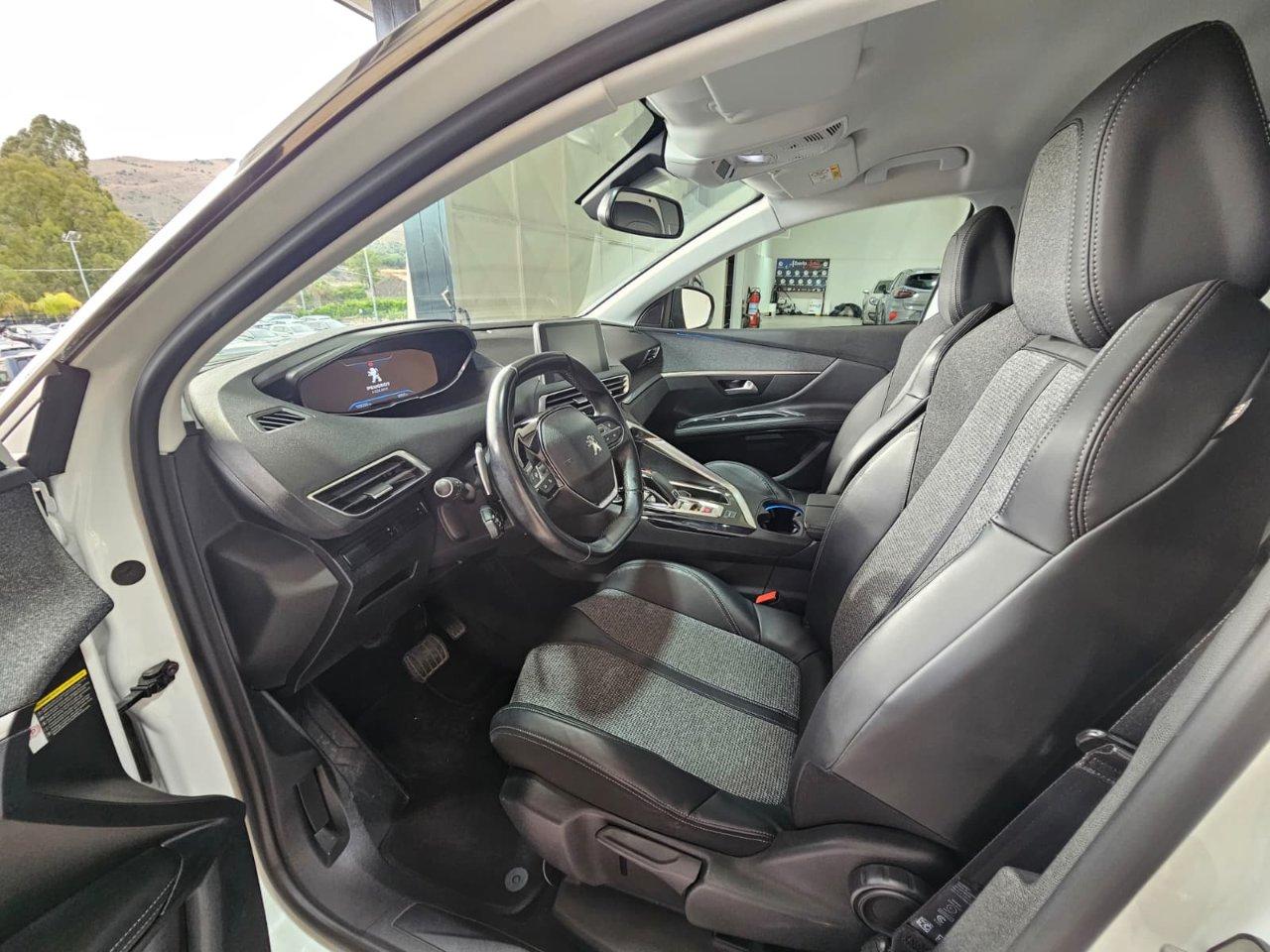 Peugeot 3008 3008 1.6 bluehdi Allure s&s 120cv eat6