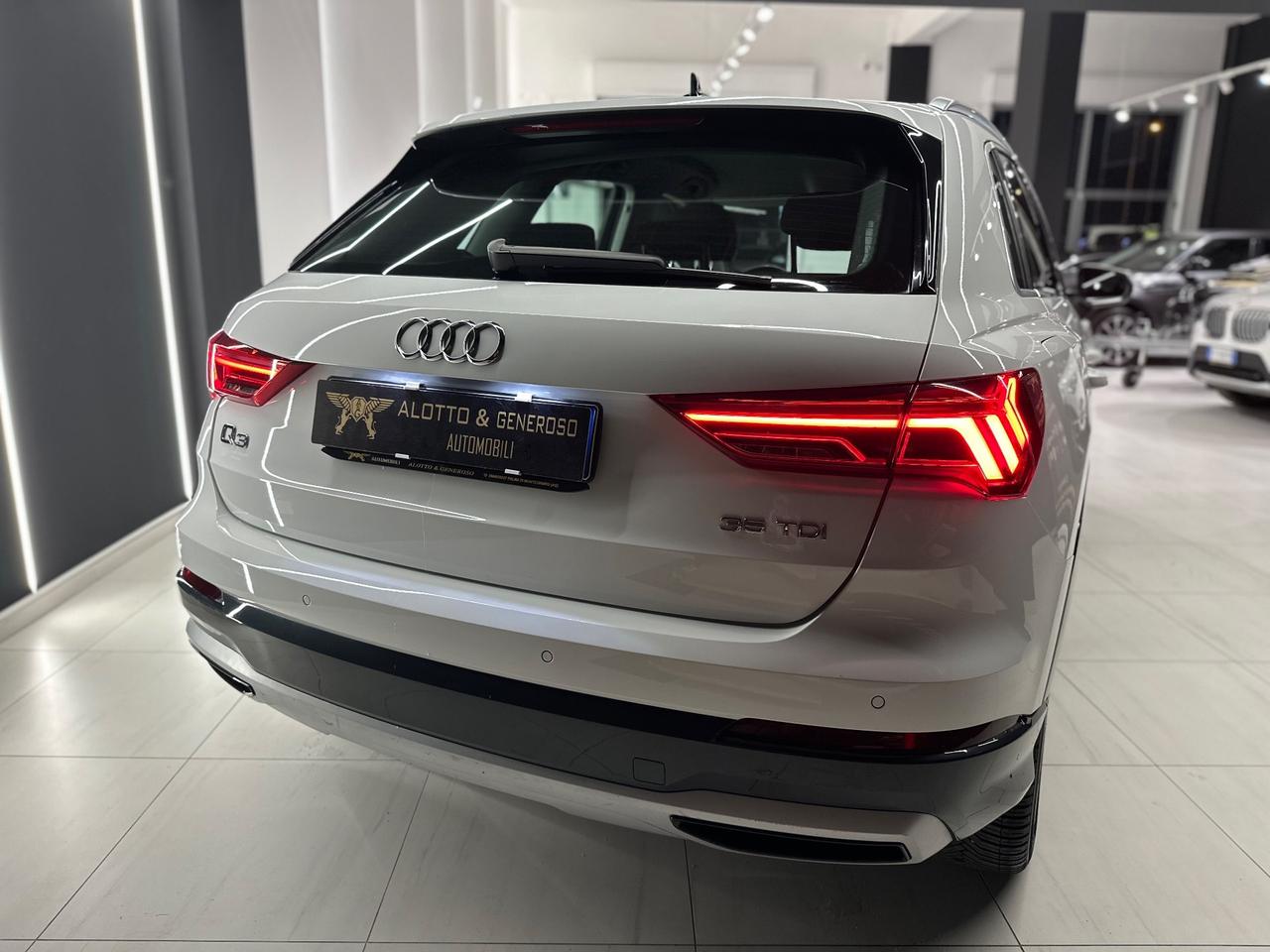 Audi Q3 35 TDI 2.0 150 CV Business Advanced 12.2018
