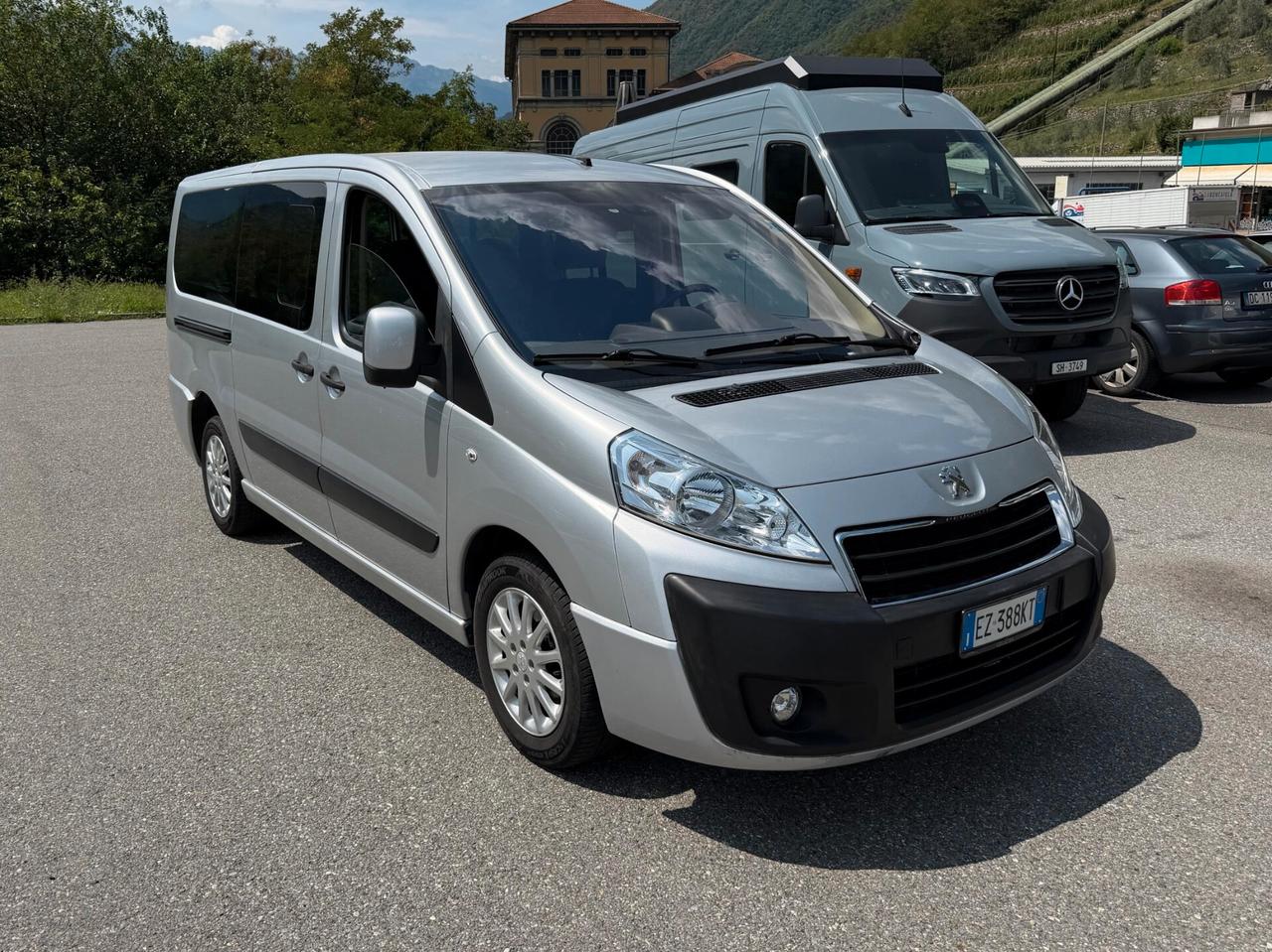 Peugeot Expert 9 posti 2.0cc 163Cv Doppio Treno di gomme