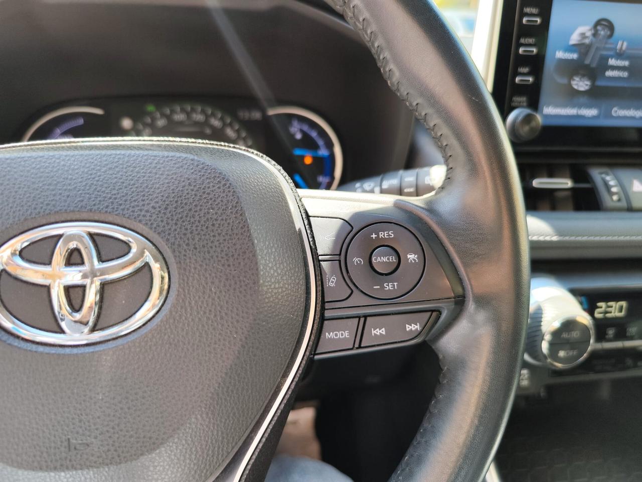 Toyota RAV4 2.5 HV (218CV) E-CVT AWD Business