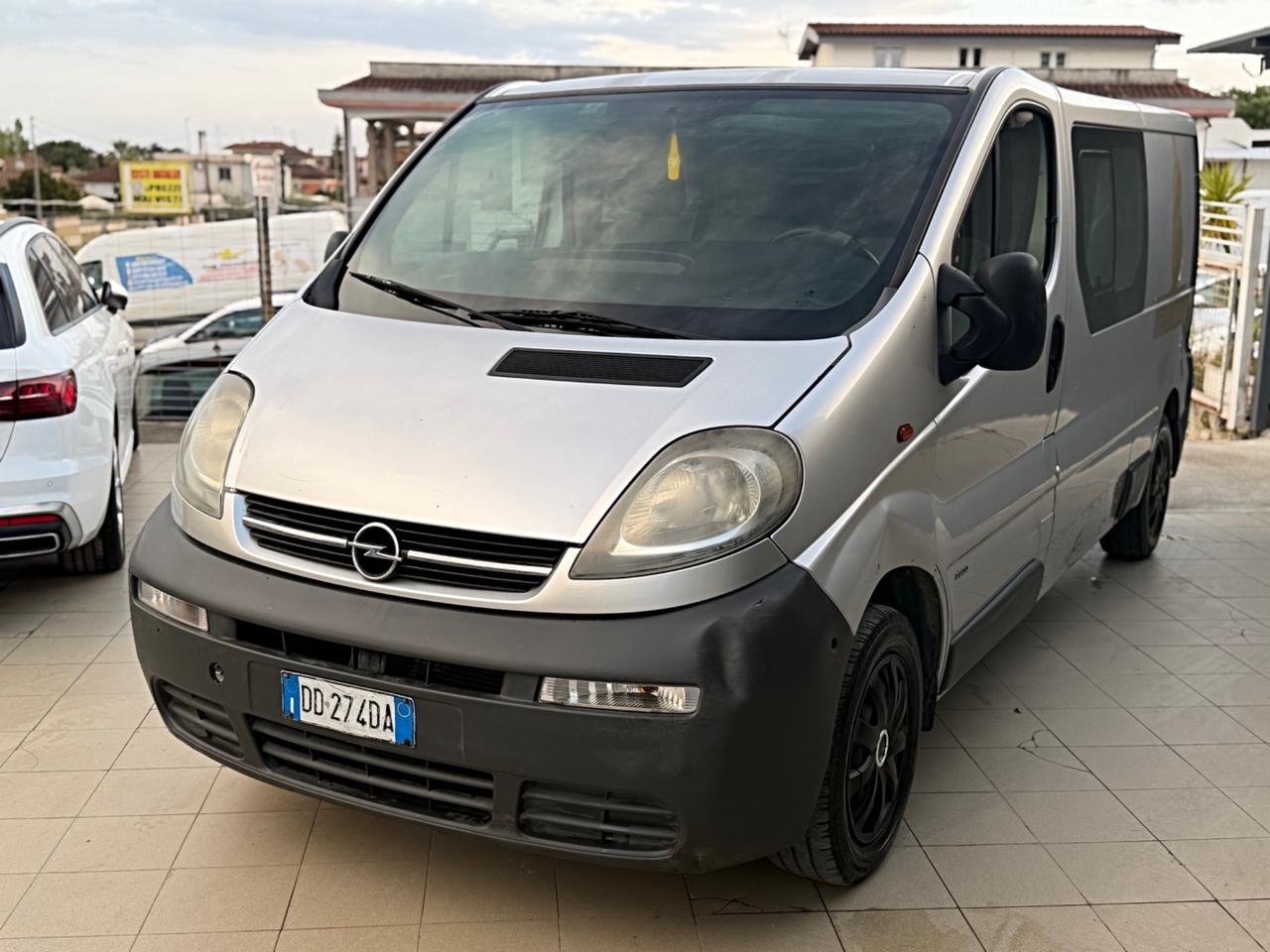 Opel Vivaro 27 1.9 CDTI/100CV PC-TN Combi