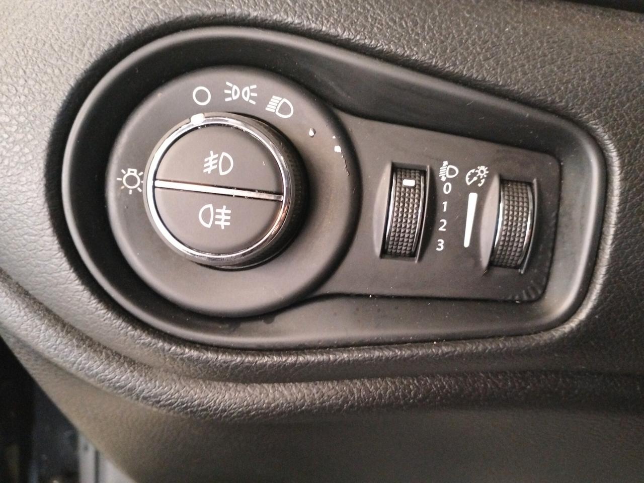 Jeep Renegade 2.0 Mjt 4WD Night Eagle - NEOPATENTATO