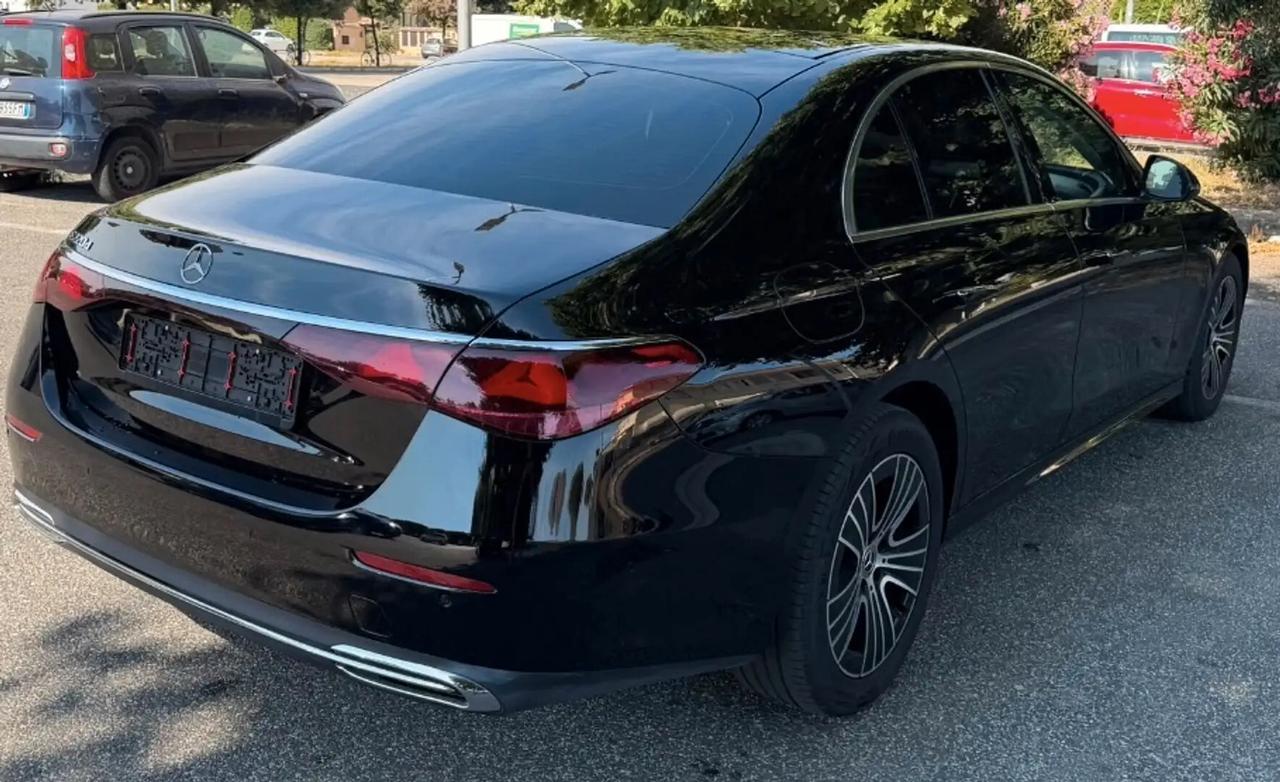 Mercedes-benz E 220 d mhev Exclusive 4matic auto